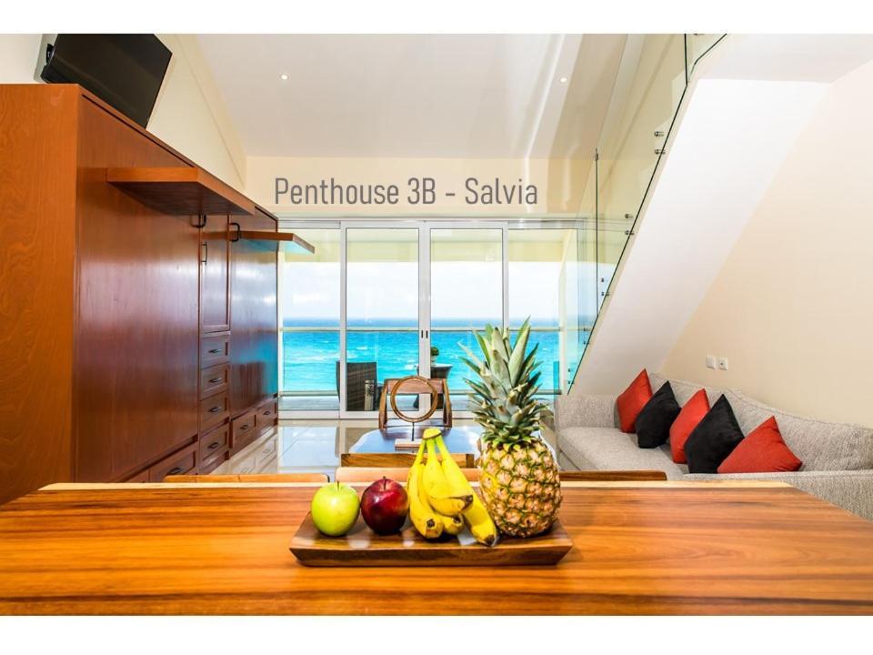 2 Story Oceanfront Penthouses On Cancun Beach! Екстериор снимка