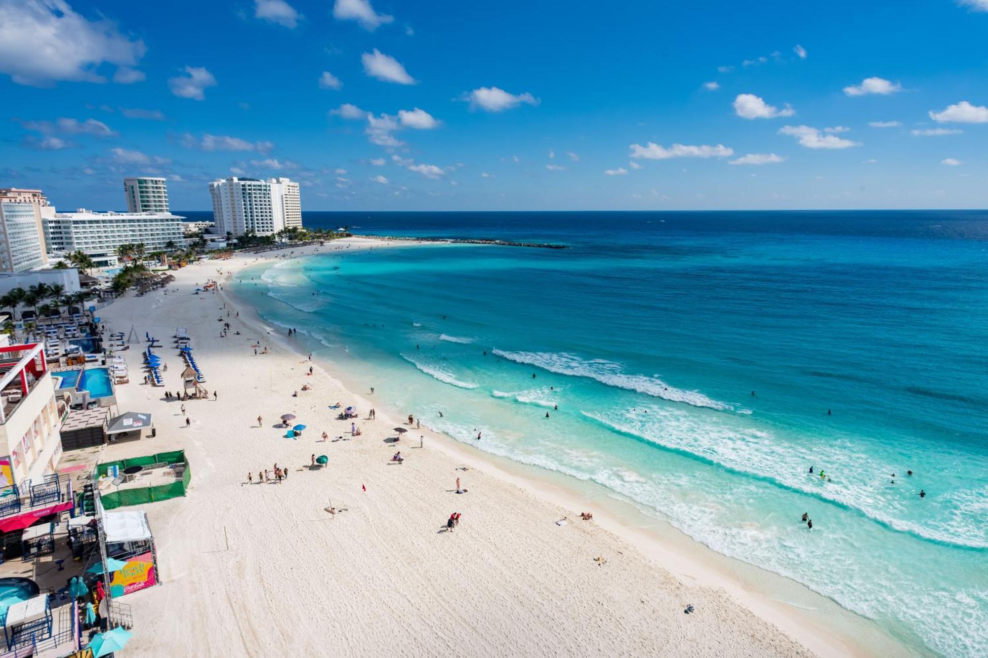 2 Story Oceanfront Penthouses On Cancun Beach! Екстериор снимка