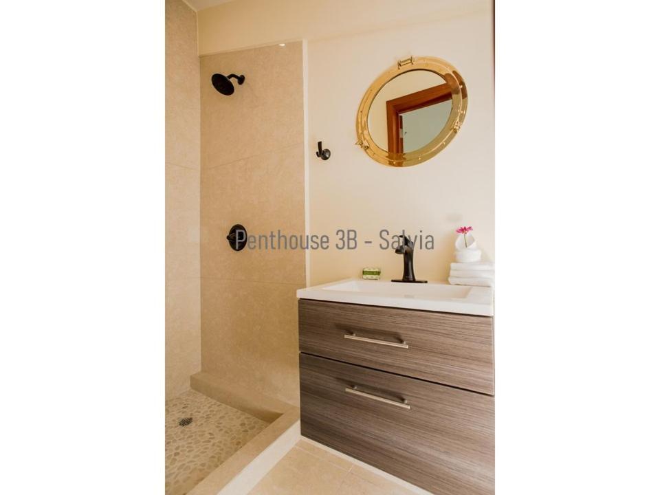 2 Story Oceanfront Penthouses On Cancun Beach! Екстериор снимка