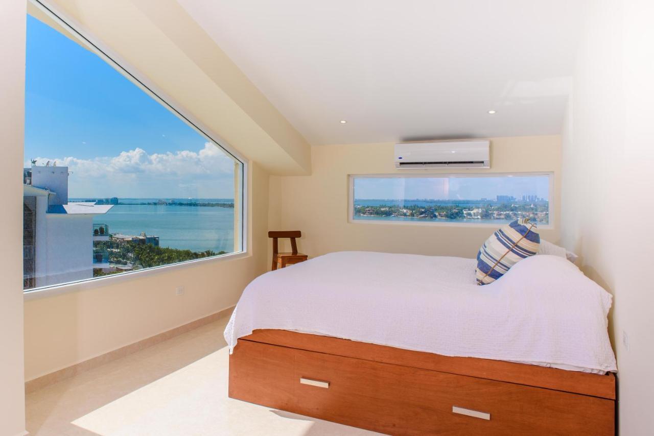 2 Story Oceanfront Penthouses On Cancun Beach! Екстериор снимка